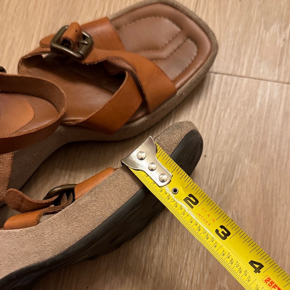 Kenneth Cole Reaction ‘Bell Bottom’ Leather Wedges - Made in Brazil Size 8.5 - Picture 12 of 12